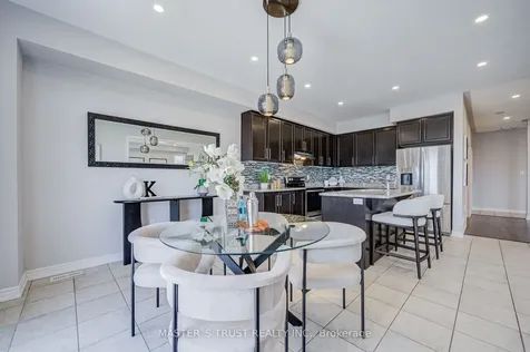 137 Brookview Drive Bradford West Gwillimbury ON L3Z 0R9