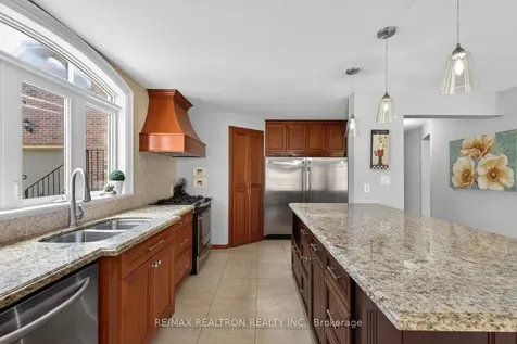 34 Edgar Avenue Richmond Hill ON L4C 6K4