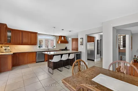 34 Edgar Avenue Richmond Hill ON L4C 6K4