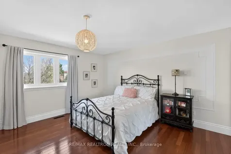 34 Edgar Avenue Richmond Hill ON L4C 6K4