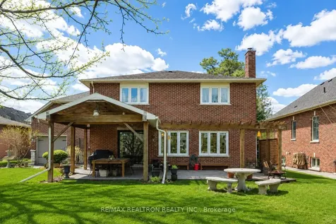 34 Edgar Avenue Richmond Hill ON L4C 6K4