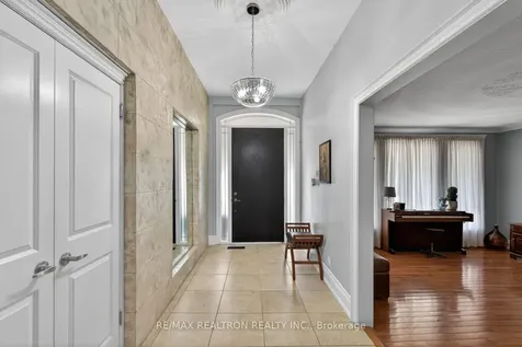 34 Edgar Avenue Richmond Hill ON L4C 6K4