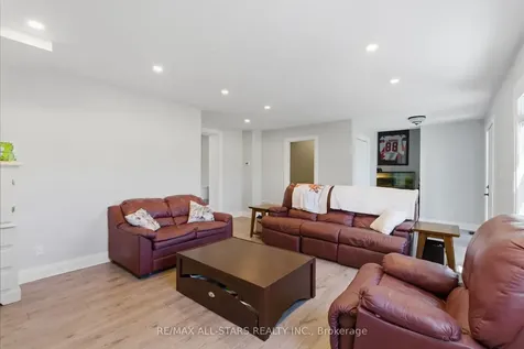 88 Victoria Road Georgina ON L0E 1N0