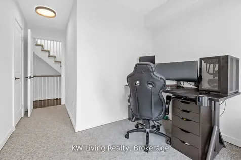 334 John Davis Gate Whitchurch-stouffville ON L4A 1X1