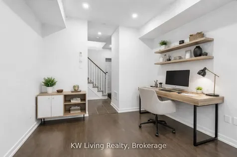 334 John Davis Gate Whitchurch-stouffville ON L4A 1X1