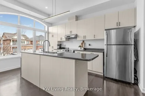 334 John Davis Gate Whitchurch-stouffville ON L4A 1X1