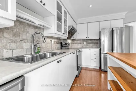 68 Redondo Drive Vaughan ON L4J 7S6