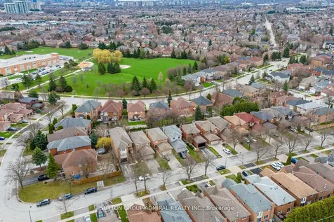 68 Redondo Drive Vaughan ON L4J 7S6