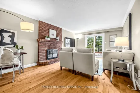 49 Seaton Drive Aurora ON L4G 3W9