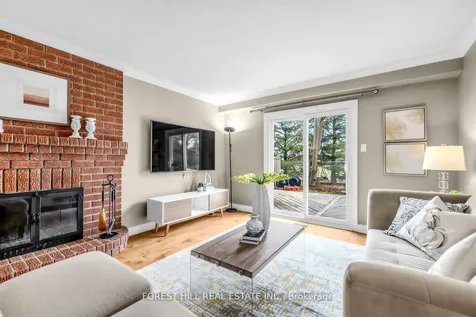 49 Seaton Drive Aurora ON L4G 3W9