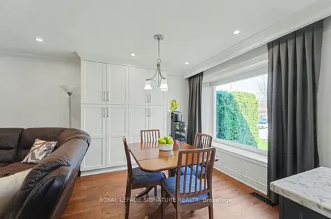 236 Ashlar Road Richmond Hill ON L4C 2W6