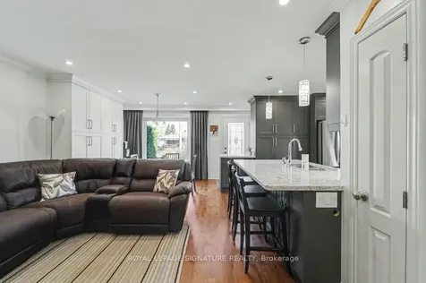 236 Ashlar Road Richmond Hill ON L4C 2W6