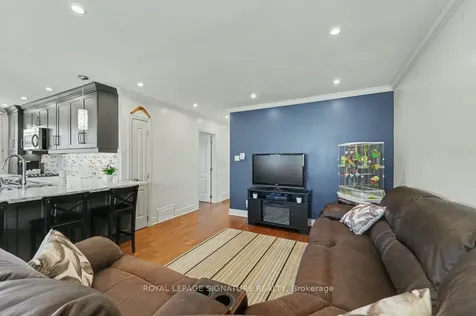 236 Ashlar Road Richmond Hill ON L4C 2W6