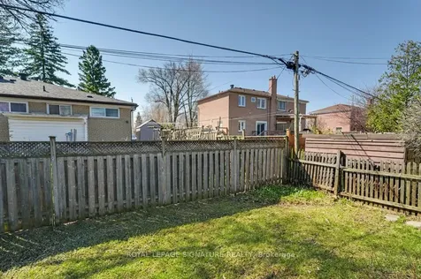 236 Ashlar Road Richmond Hill ON L4C 2W6