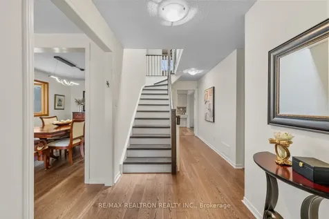 9 Whittington Court Markham ON L3T 7C5