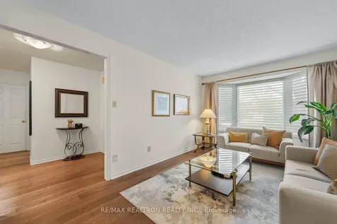 9 Whittington Court Markham ON L3T 7C5