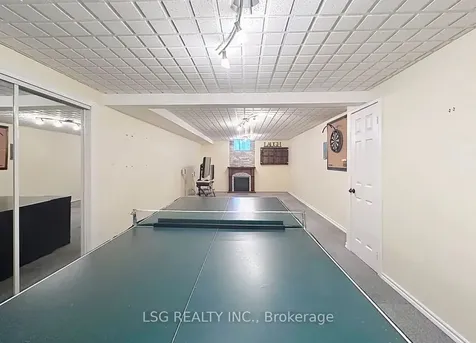 34 South Balsam Street Uxbridge ON L9P 1V2