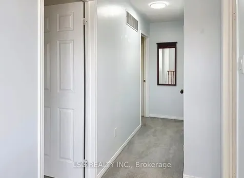 34 South Balsam Street Uxbridge ON L9P 1V2