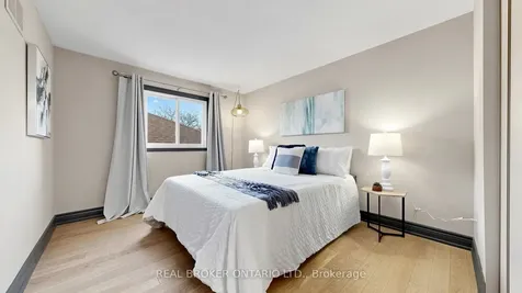 150 Bradbeer Crescent Vaughan ON L4J 5M7
