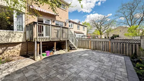 150 Bradbeer Crescent Vaughan ON L4J 5M7