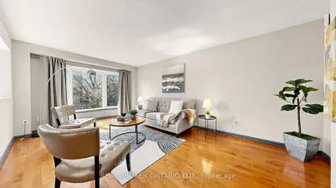 150 Bradbeer Crescent Vaughan ON L4J 5M7