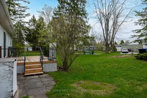 1 Juniper Court Innisfil ON L9S 1N2