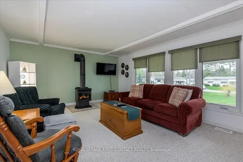 1 Juniper Court Innisfil ON L9S 1N2
