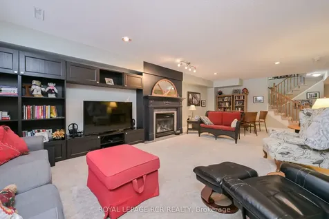 50 Bella Vista Trail New Tecumseth ON L9R 2C6