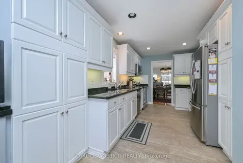 50 Bella Vista Trail New Tecumseth ON L9R 2C6