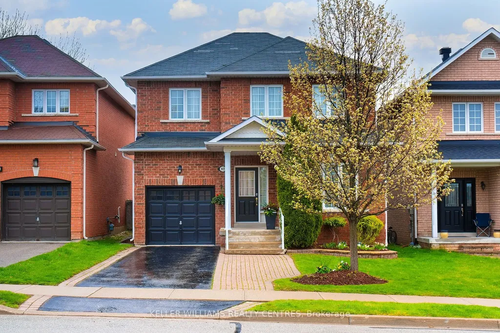97 Woodbury Crescent Newmarket ON L3X 2T2