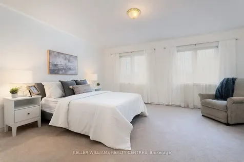 97 Woodbury Crescent Newmarket ON L3X 2T2