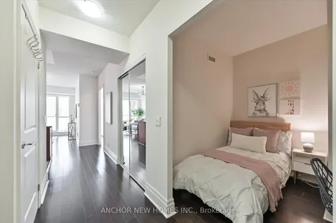 57 Upper Duke Crescent Markham ON L6G 0B9