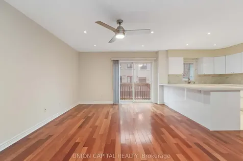 25 Maple Ridge Crescent Markham ON L6E 1V3