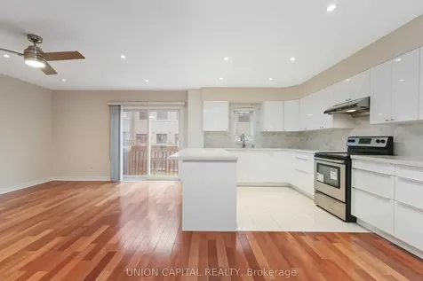 25 Maple Ridge Crescent Markham ON L6E 1V3