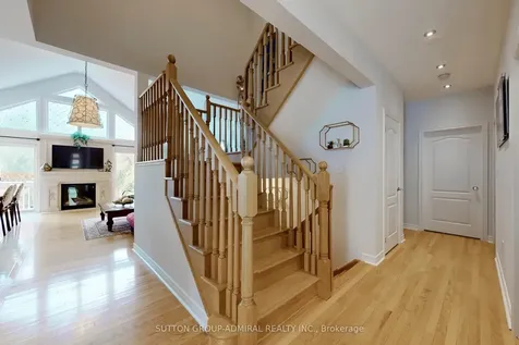 62 Waterton Way Bradford West Gwillimbury ON L3Z 0R3