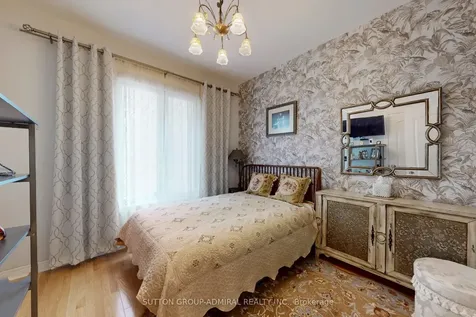 62 Waterton Way Bradford West Gwillimbury ON L3Z 0R3