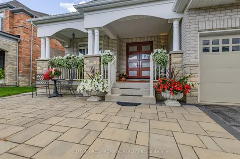 62 Waterton Way Bradford West Gwillimbury ON L3Z 0R3