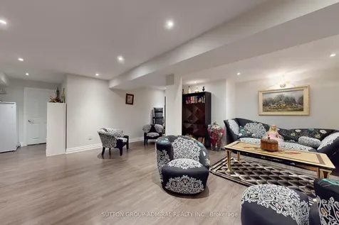 62 Waterton Way Bradford West Gwillimbury ON L3Z 0R3
