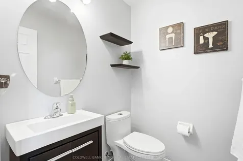124 Armstrong Crescent Bradford West Gwillimbury ON L3Z 0L3