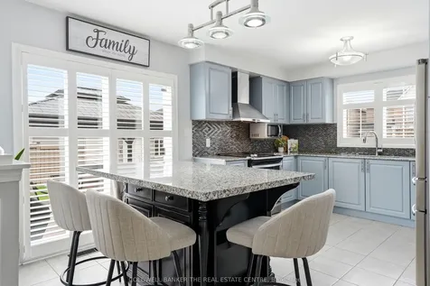 124 Armstrong Crescent Bradford West Gwillimbury ON L3Z 0L3