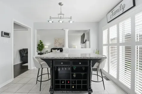 124 Armstrong Crescent Bradford West Gwillimbury ON L3Z 0L3