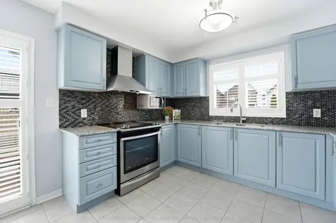 124 Armstrong Crescent Bradford West Gwillimbury ON L3Z 0L3