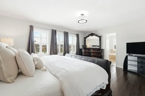 124 Armstrong Crescent Bradford West Gwillimbury ON L3Z 0L3