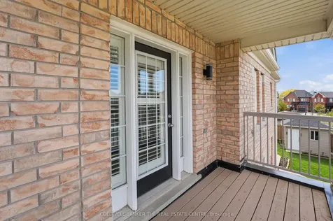 124 Armstrong Crescent Bradford West Gwillimbury ON L3Z 0L3