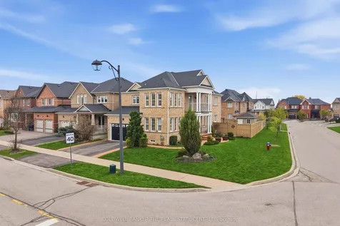 124 Armstrong Crescent Bradford West Gwillimbury ON L3Z 0L3