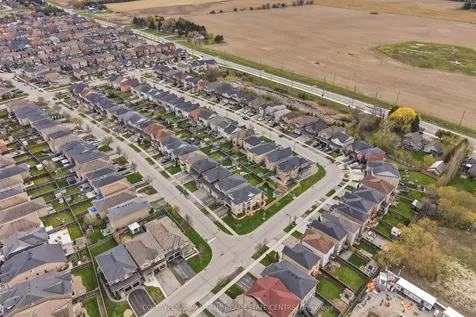 124 Armstrong Crescent Bradford West Gwillimbury ON L3Z 0L3
