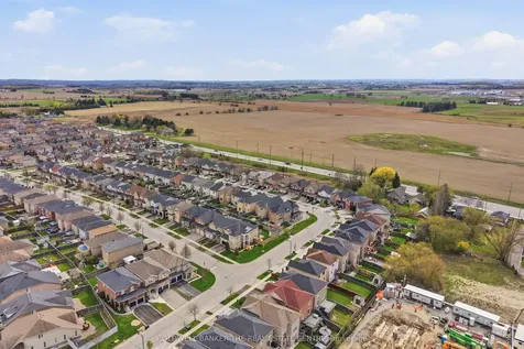 124 Armstrong Crescent Bradford West Gwillimbury ON L3Z 0L3