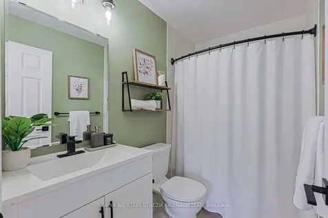 51 Muston Lane Whitchurch-stouffville ON L4A 0P9