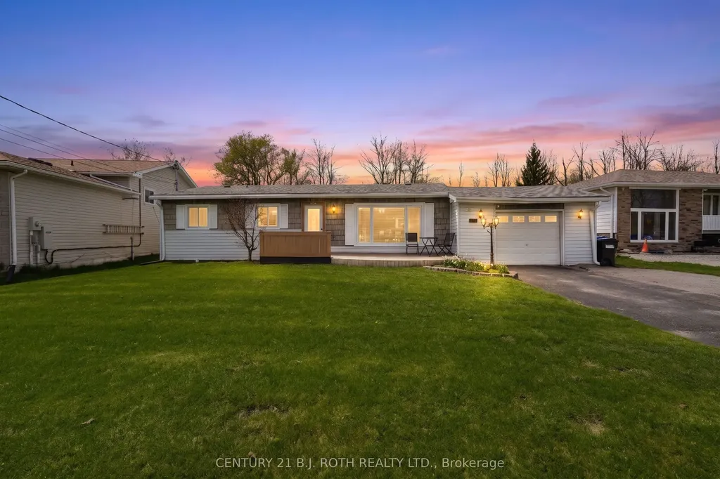 1032 Gilmore Avenue Innisfil ON L0L 1W0