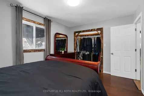 1032 Gilmore Avenue Innisfil ON L0L 1W0